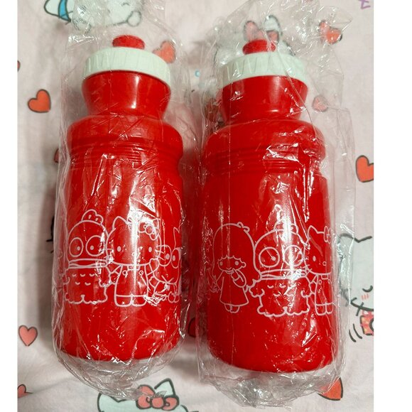 RARE Sanrio 50th Red Plastic Sports Water Bottles - Picture 1 of 6